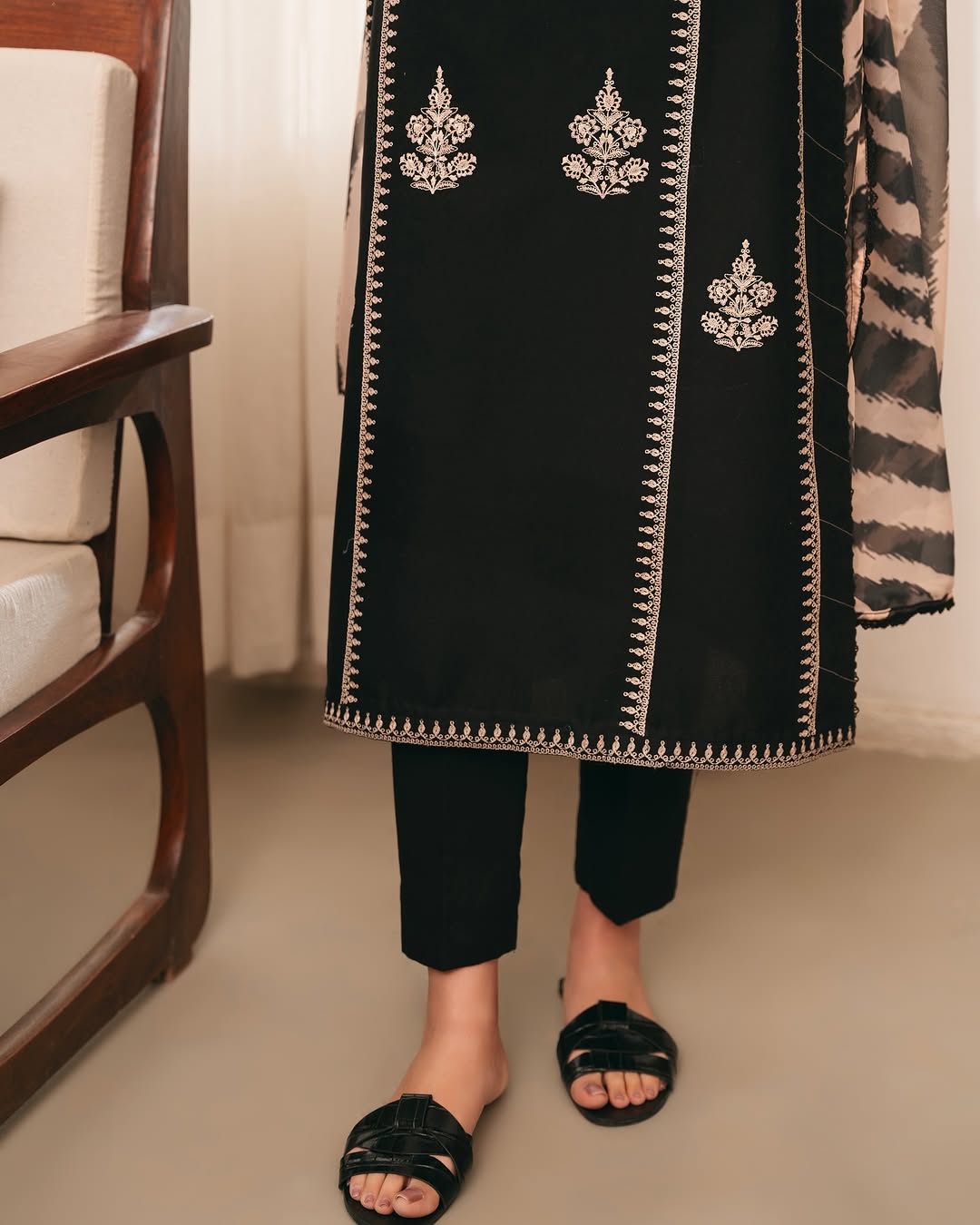Wardha (Embroidery 3 PCs)