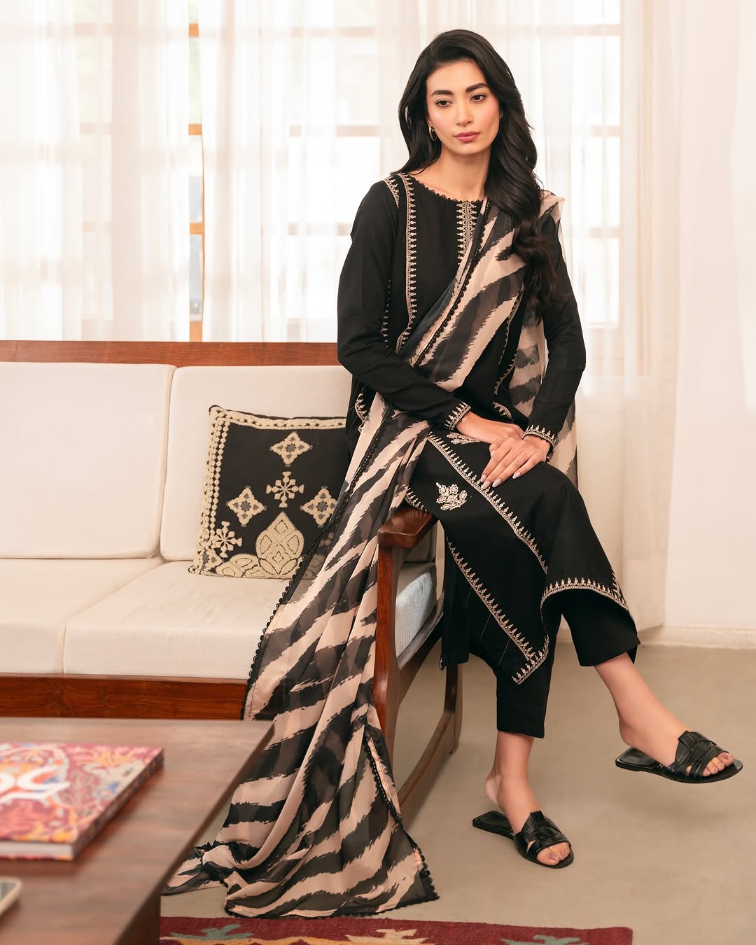 Wardha (Embroidery 3 PCs)