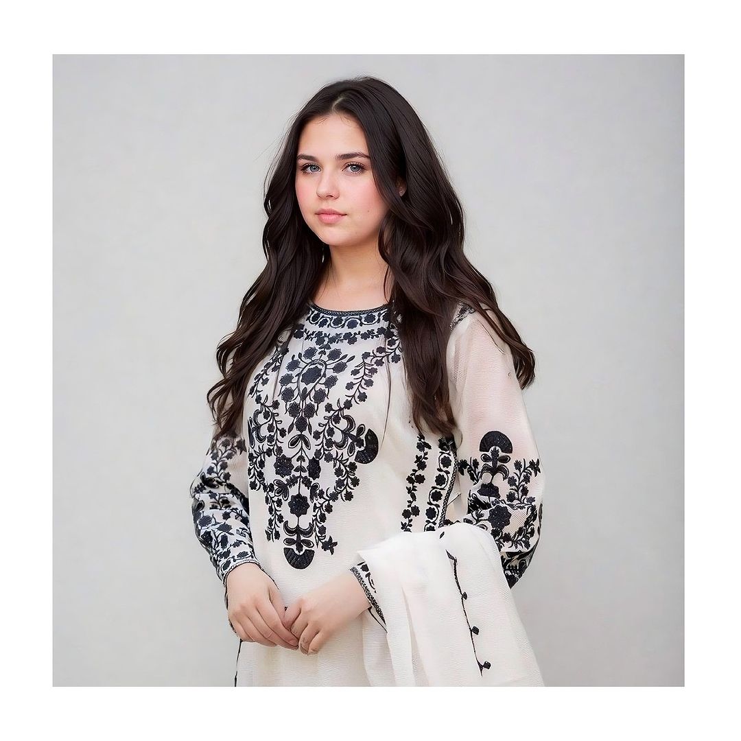 Jan e Jannat ( Organza 3 PCs)
