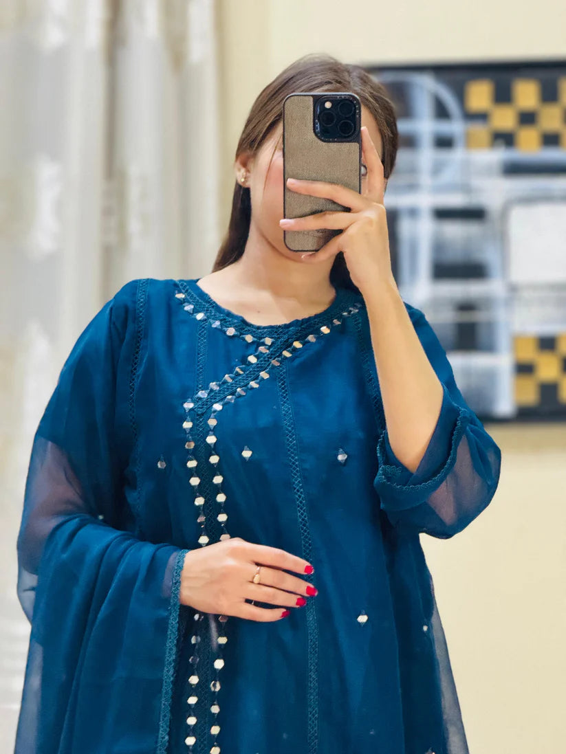 Mahnoor ( Stitched 3 Pcs )