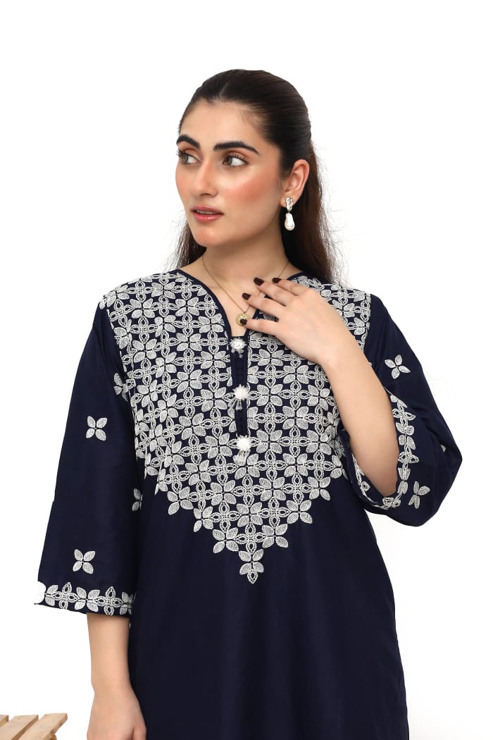 Midnight – 3 Piece Embroidered Linen