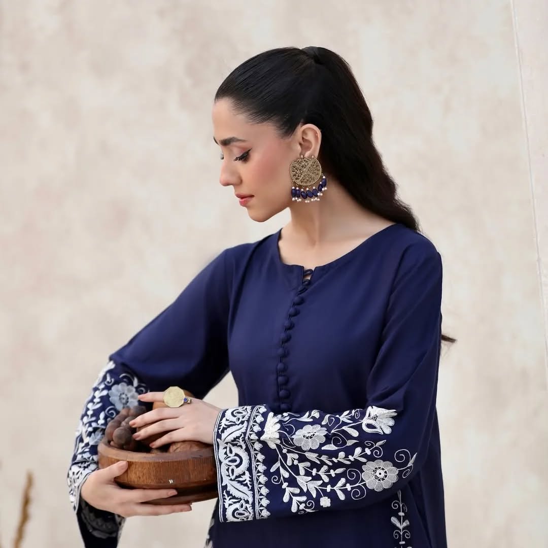 Arzou Long Length (Embroidery 2 PCs)