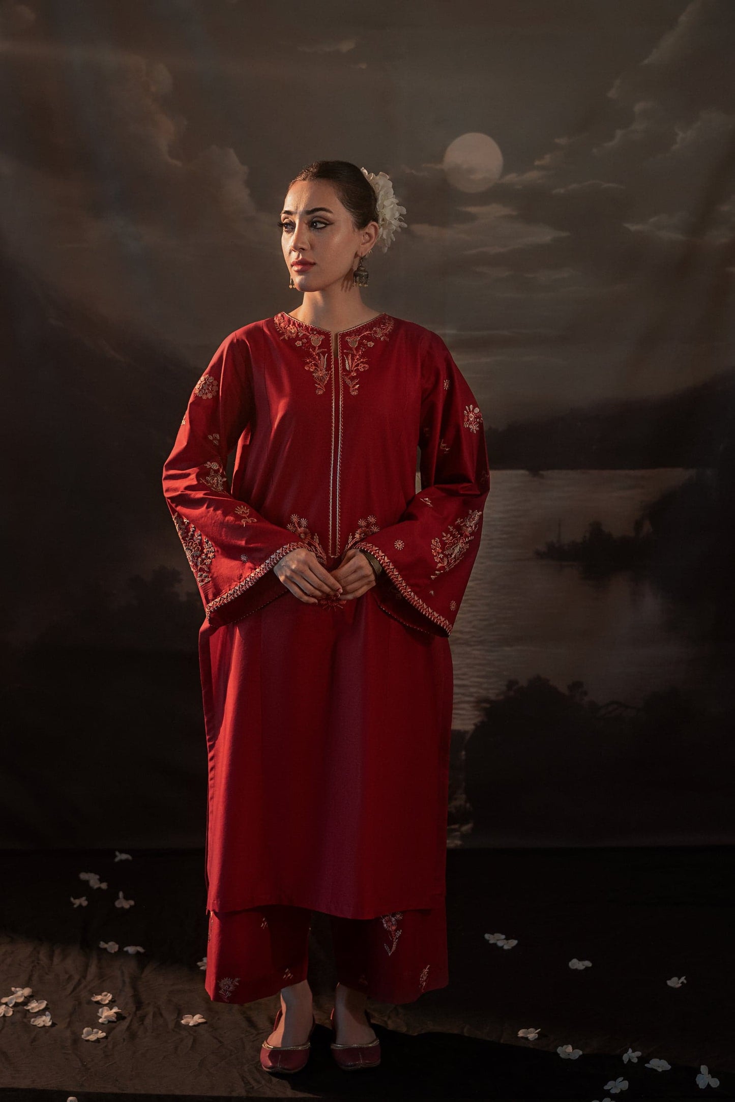 Tulip Long Length (Embroided 2 PCs)