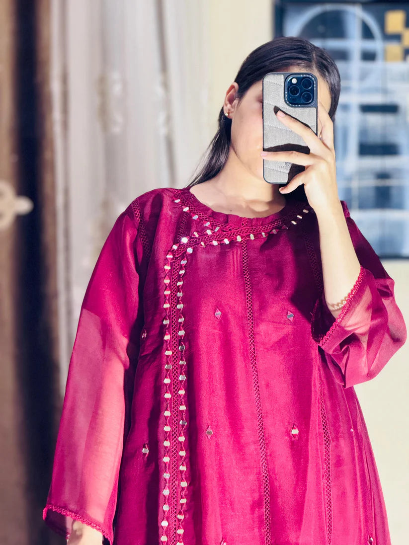 Mahnoor ( Stitched 3 Pcs )